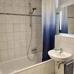 Apartmán Naehe Duesseldorf Messe Expo, Airport, Train Station *