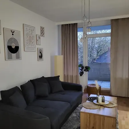 Apartment Nähe Düsseldorf Messe Expo, Airport, Train Station Duisburg